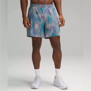 Men's Large Lululemon Pace Breaker Lined Short 7"